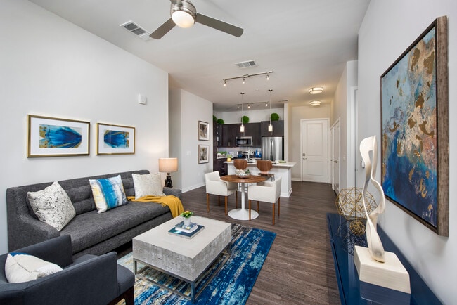 Overture Barrett 55+ Active Adult Apartment Homes in Kennesaw, GA - Foto de edificio - Building Photo