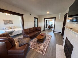 504 N Roosevelt Ave in Bloomington, IL - Building Photo