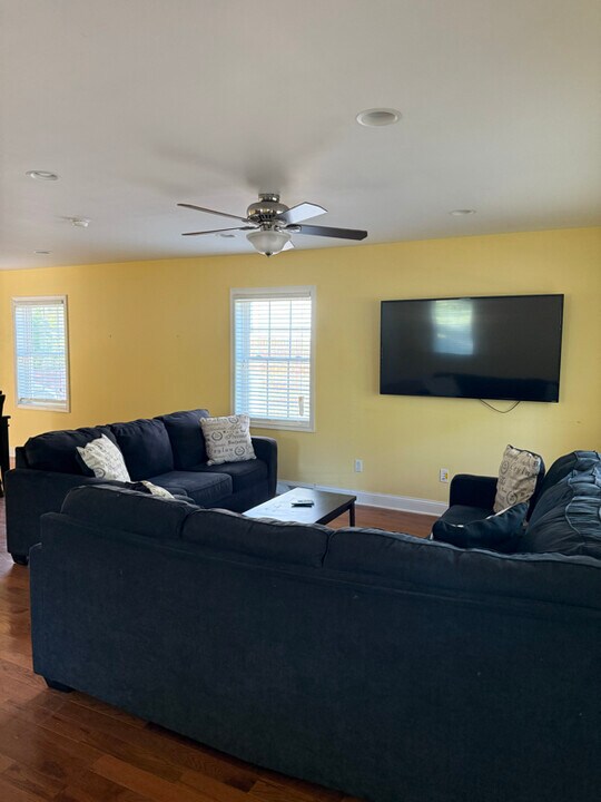 605 Griffin Blvd in Farmville, VA - Building Photo
