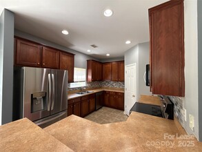 4819 Abercromby St in Charlotte, NC - Building Photo - Building Photo