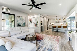 2319 Lamonte Ln in Houston, TX - Building Photo - Building Photo