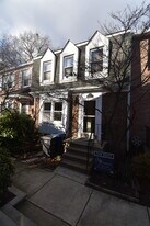 1342 Chetworth Ct in Alexandria, VA - Building Photo