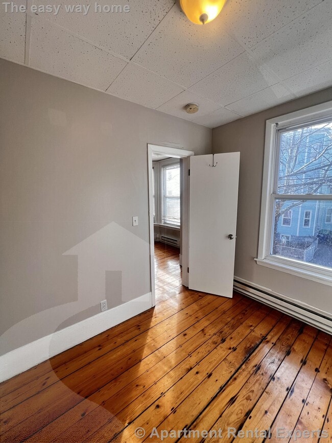 9 School St in Somerville, MA - Building Photo - Building Photo