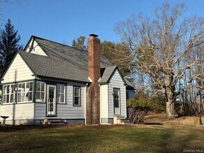 793 Fiddlers Bridge Rd in Rhinebeck, NY - Building Photo - Building Photo
