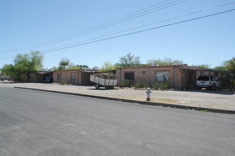 3453-3469 N Geronimo Ave in Tucson, AZ - Building Photo - Building Photo