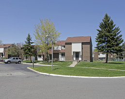 Walled Lake Villa Senior Living Apartments