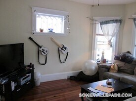 81 Newbury St, Unit 2 in Somerville, MA - Building Photo