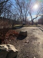 22 Laurel Ln in Lincoln, RI - Building Photo - Building Photo