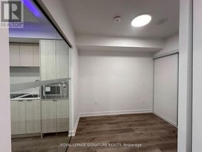 1 Jarvis St in Hamilton, ON - Building Photo - Building Photo