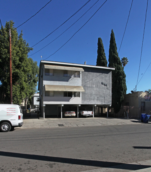 1146 Mariposa Ave in Los Angeles, CA - Building Photo