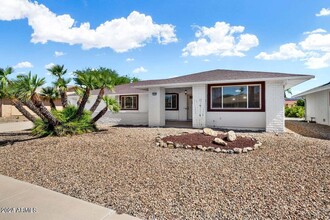 12714 W Crystal Lake Dr in Sun City West, AZ - Building Photo - Building Photo