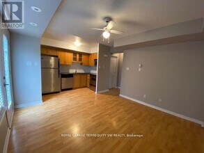 46 Western Battery Rd in Toronto, ON - Building Photo - Building Photo