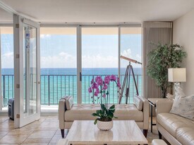 3456 S Ocean Blvd in Palm Beach, FL - Building Photo