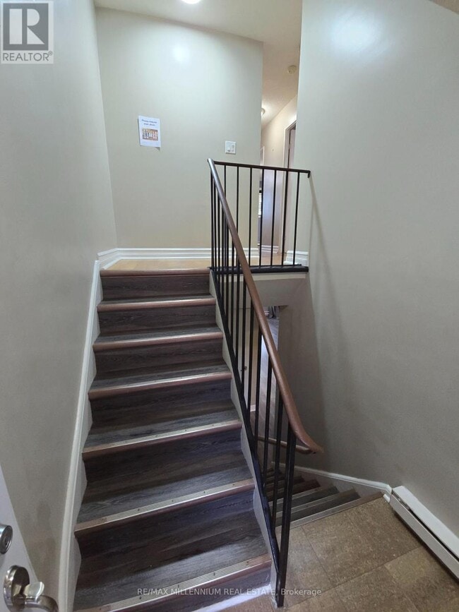 property at 50 Scarborough Golf Club Rd