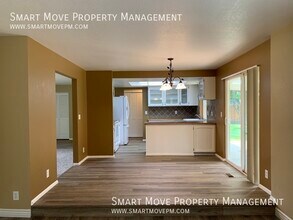 10023 W Skycrest Dr in Boise, ID - Building Photo - Building Photo