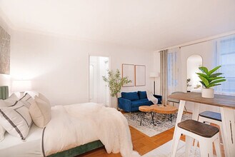 105 E 24th St in New York, NY - Building Photo - Building Photo