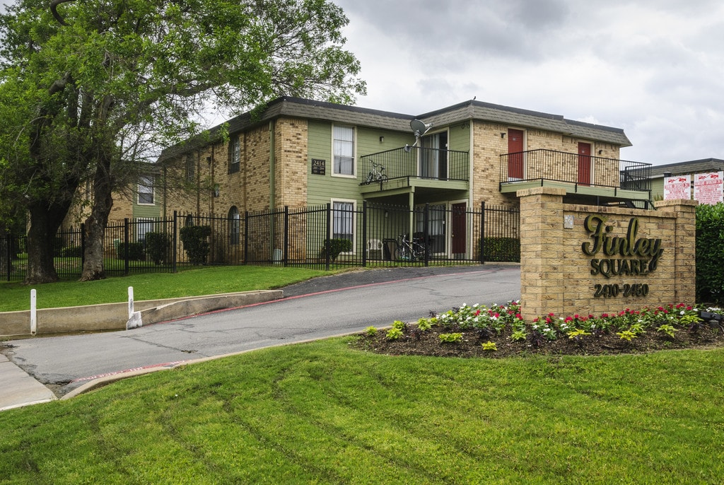Finley Square Apartments Irving, TX Apartments For Rent