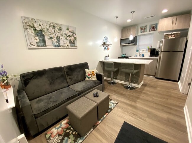 412 E Nunnally St, Unit 1 in Burkeville, VA - Building Photo - Building Photo