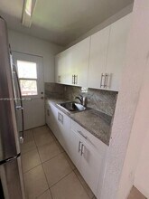 3901 SW 78th Ct in Miami, FL - Building Photo - Building Photo