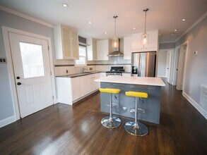 701 Bouldin Ave in Austin, TX - Building Photo - Building Photo