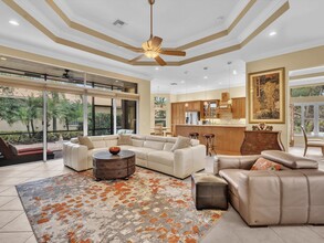 7191 Corning Cir in Boynton Beach, FL - Building Photo - Building Photo