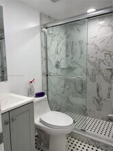 1895 SW 22nd St in Miami, FL - Building Photo - Building Photo
