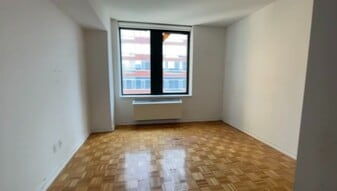 2 S End Ave in New York, NY - Building Photo