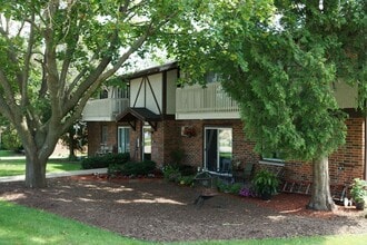 Walnut Street Apartments in Oregon, WI - Foto de edificio - Interior Photo