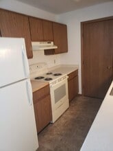 Slifer Street Apartments in Portage, WI - Foto de edificio - Building Photo