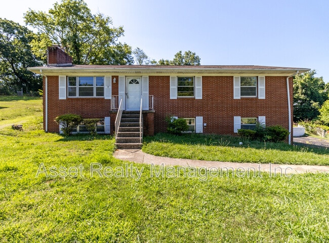 property at 6633 Wachese Ln