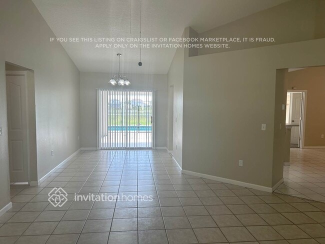 5190 Old Ashwood Dr in Sarasota, FL - Building Photo - Building Photo