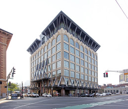 360 Newbury St in Boston, MA - Building Photo - Building Photo