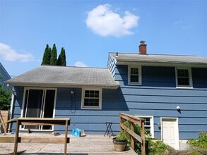 32 Vestal Ave in Binghamton, NY - Building Photo - Building Photo