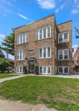 Dearborn Apartments in Dearborn, MI - Foto de edificio - Building Photo