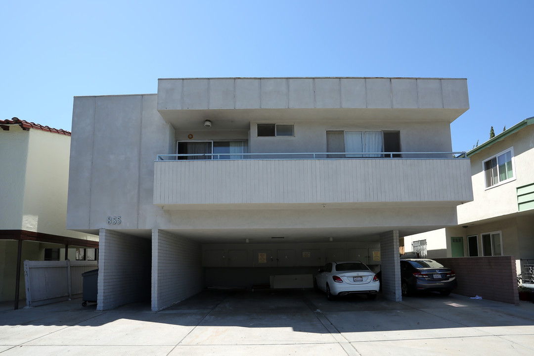 855 S Holt Ave in Los Angeles, CA - Foto de edificio