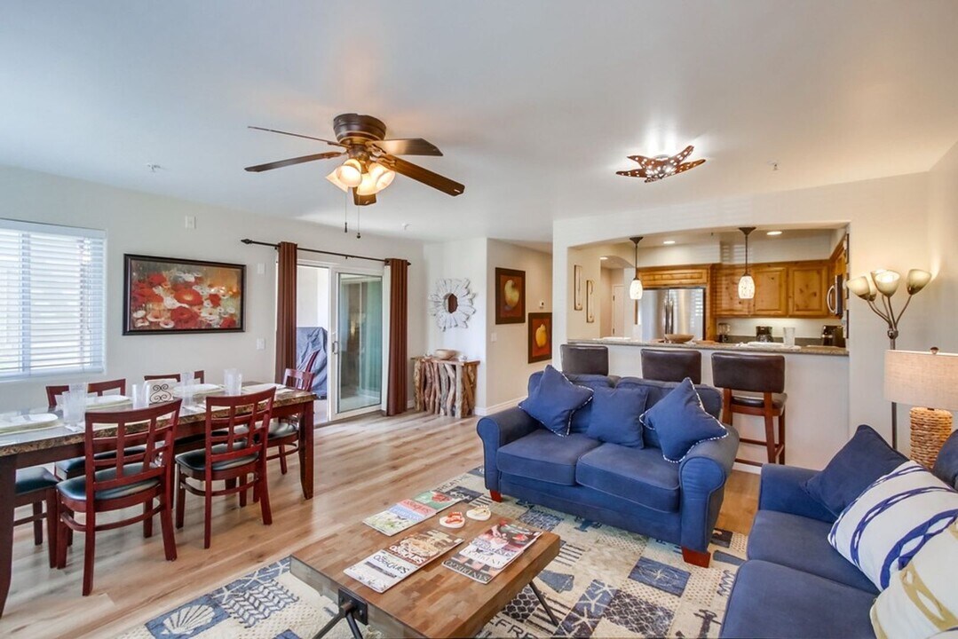 4151 Mission Blvd in San Diego, CA - Building Photo