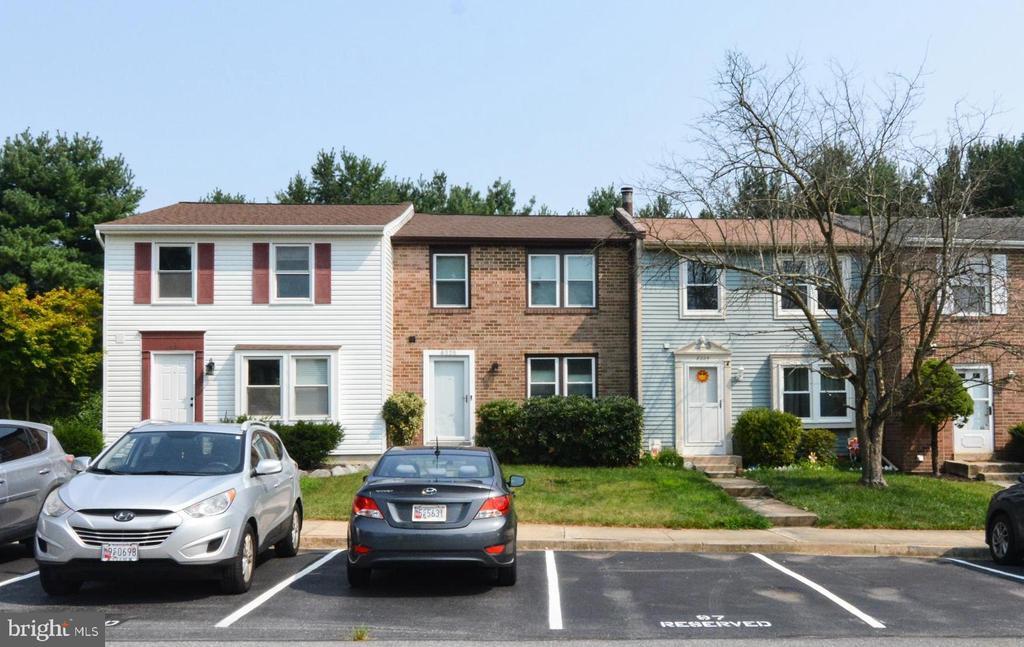 8223 Styers Ct in Laurel, MD - Foto de edificio