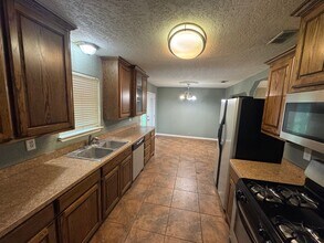 1713 Bingham Ave in Stephenville, TX - Building Photo - Building Photo