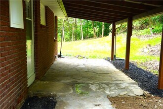 27 Cornell Ave in Endicott, NY - Building Photo - Building Photo
