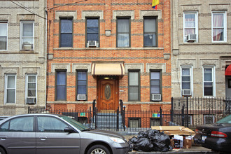 323 Menahan St in Brooklyn, NY - Building Photo - Building Photo