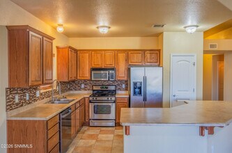4032 Cll De Estrellas in Las Cruces, NM - Building Photo - Building Photo
