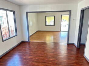 8419 A St in Oakland, CA - Building Photo - Building Photo