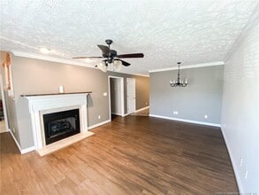 616 Amberdale W Cir in Lumberton, NC - Building Photo - Building Photo