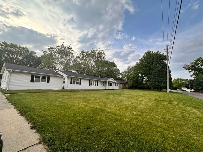 property at 2030 Kimball Ave