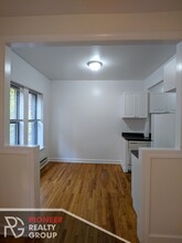 3817 N Fremont St, Unit W2 in Chicago, IL - Building Photo - Building Photo