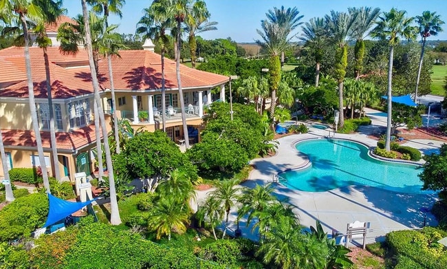 property at 7360 Westpointe Blvd