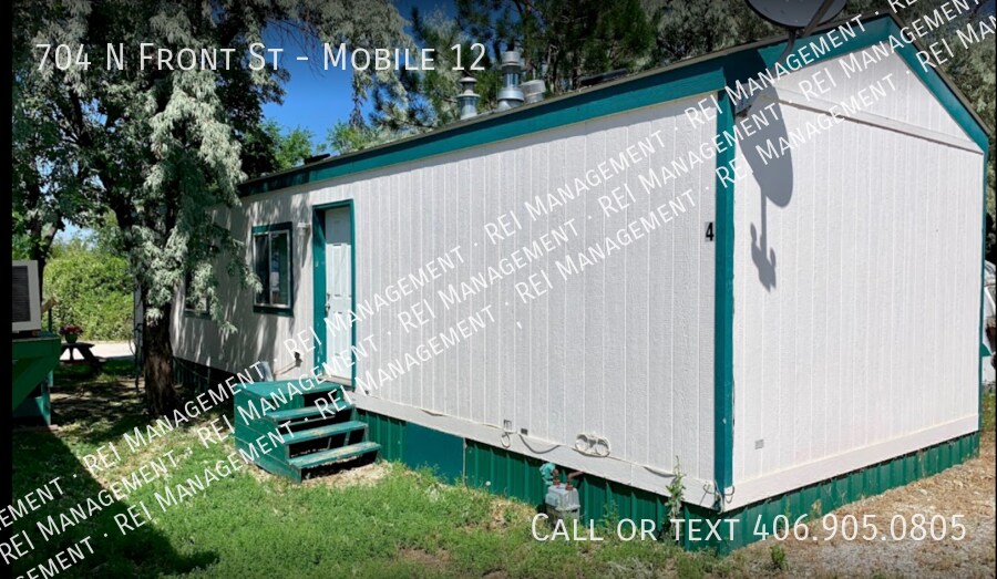 704 N Front St, Unit Mobile 12 in Townsend, MT - Building Photo