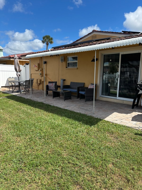 property at 2600 N Paula Dr
