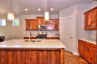 1657 E Challis St in Meridian, ID - Building Photo - Building Photo