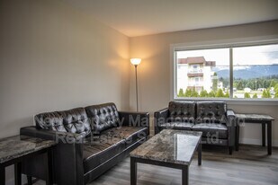16 Little Wedeene St in Kitimat, BC - Building Photo